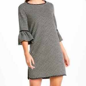 *NWT* Max Studio Black and White Checkered Shift Dress with Bell Sleeves Size M